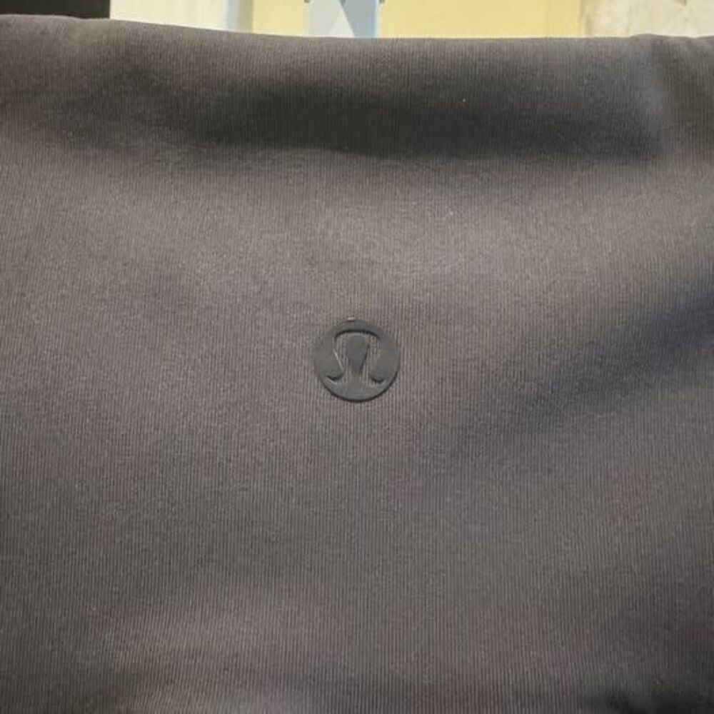 Lululemon Wunder Under Crop (Hi-Rise) Awaken Full-On Luxtreme 21” - Size 6 - Picture 7 of 8